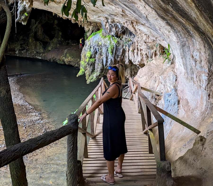From Pai: Sunrise Private Tour Jabo Viewpoint & Nam Lod Cave - The private car makes the early start easier