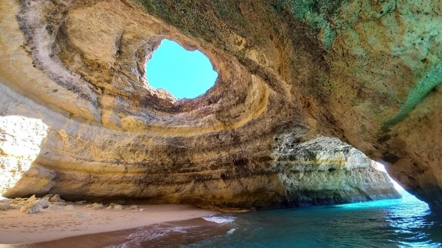 From Portimão: Algar de Benagil and Sea Caves Boat Tour - Who should book this tour?