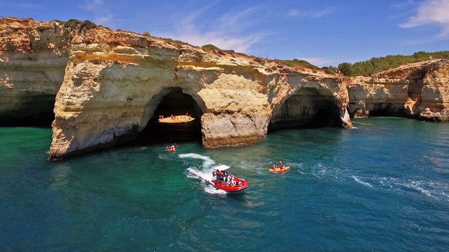 From Portimão: Private Boat Tour to Benagil Cave - The guide makes the difference