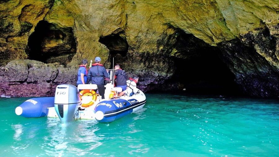 From Portimão: Private Boat Tour to Benagil Cave - Fort of Santa Catarina and Ferragudo Castle