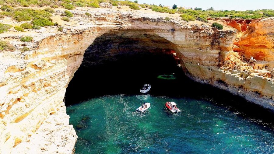 From Portimão: Private Boat Tour to Benagil Cave - Meeting the boat beside the Arade River