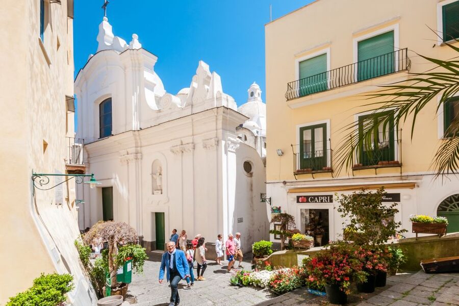 From Rome: Capri Guided Day Trip with Blue Grotto - The return to Rome