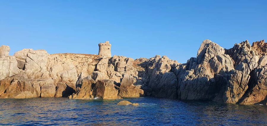 From Sagone/Cargèse: Piana Sea Caves & Snorkeling Boat Tour - Why this small boat suits the Piana coast