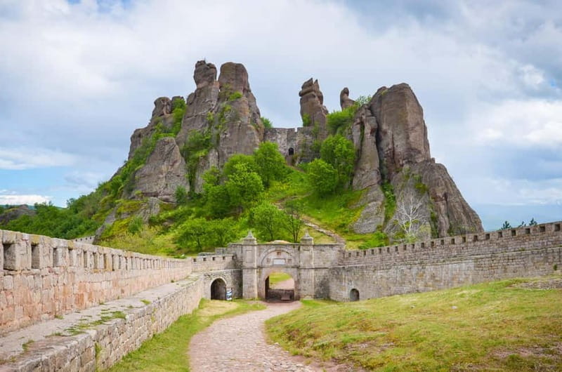 From Sofia: Belogradchik Fortress & Venetsa Cave 12 hrs Tour - Why Belogradchik is worth the long ride