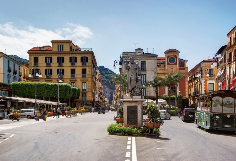 From Sorrento: Full-Day Trip to Capri and Blue Grotto - Lunch, shopping, and the cost of convenience