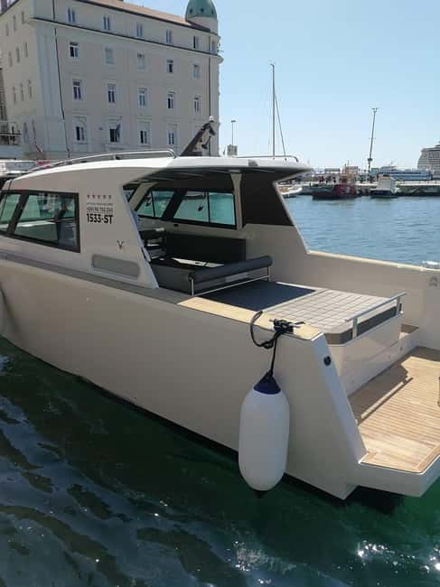 From Split: 5 Islands and Blue Cave Boat Tour - A fast start from Split’s Riva