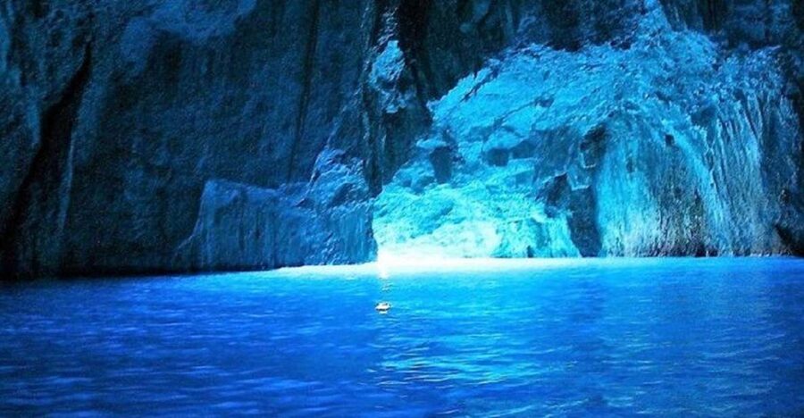 From Split: Blue Cave and 5 islands-Day Tour - Why the Blue Cave earns top billing