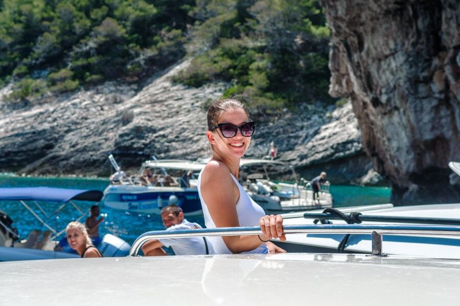 From Split: Blue Cave and Hvar Guided Tour by Luxury Boat - What the $187 price really covers