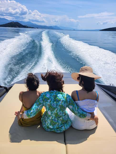 From Split: Blue Cave, Hvar, Mamma Mia, 5 Islands boat Tour - Vis military history and unusual coastal formations