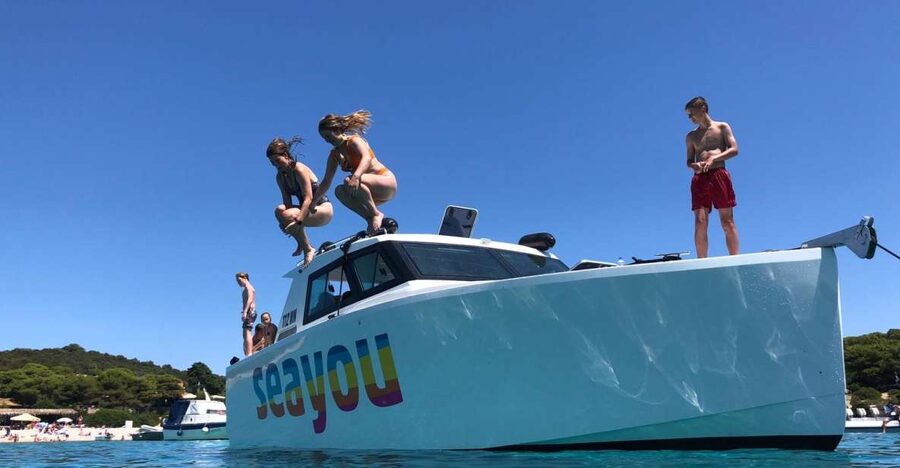 From Split: Luxury Cabin Boat Tour to The Blue Cave and Hvar - Key points to know before booking