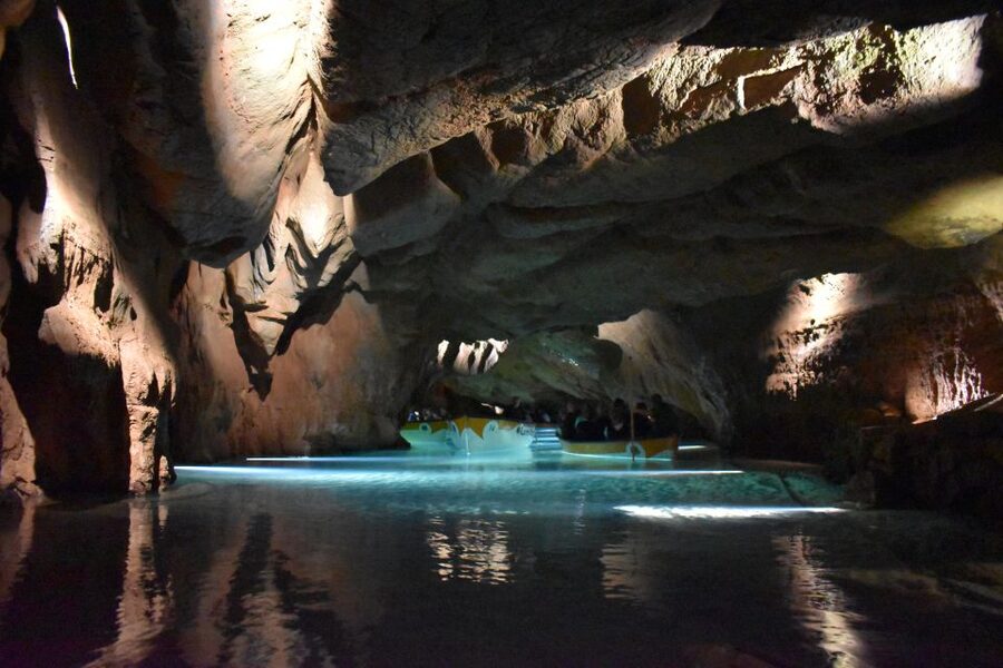 From Valencia: Caves of San José Guided Excursion and Ticket - Language, guides, and the boat commentary