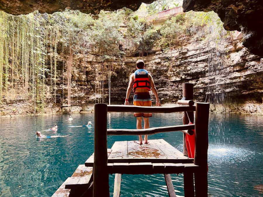From Valladolid: Tour to Chichen Itza & 2 Cenotes - What the $69 price really covers
