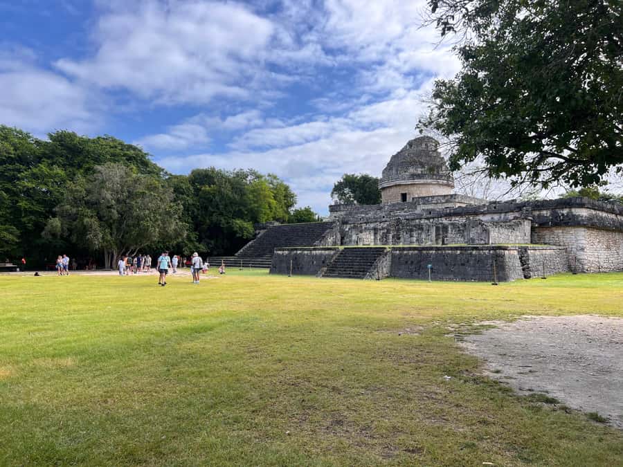 From Valladolid: Tour to Chichen Itza & 2 Cenotes - What to pack and what to expect on the day