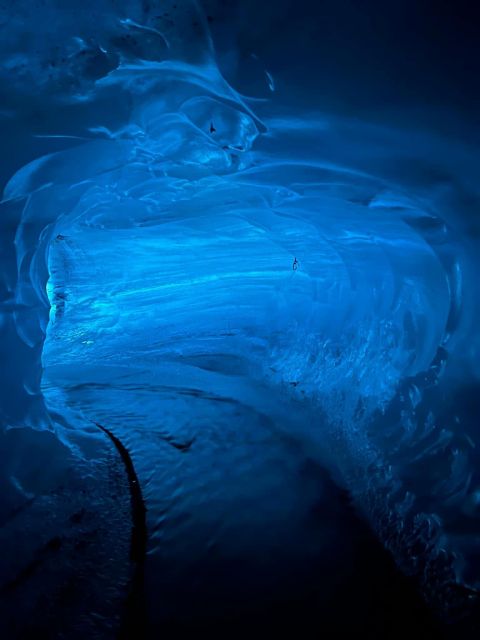 From Vik: Myrdalsjokull glacier and Katla Ice Cave Tour - Starting at Ice Cave Bistro in Vík