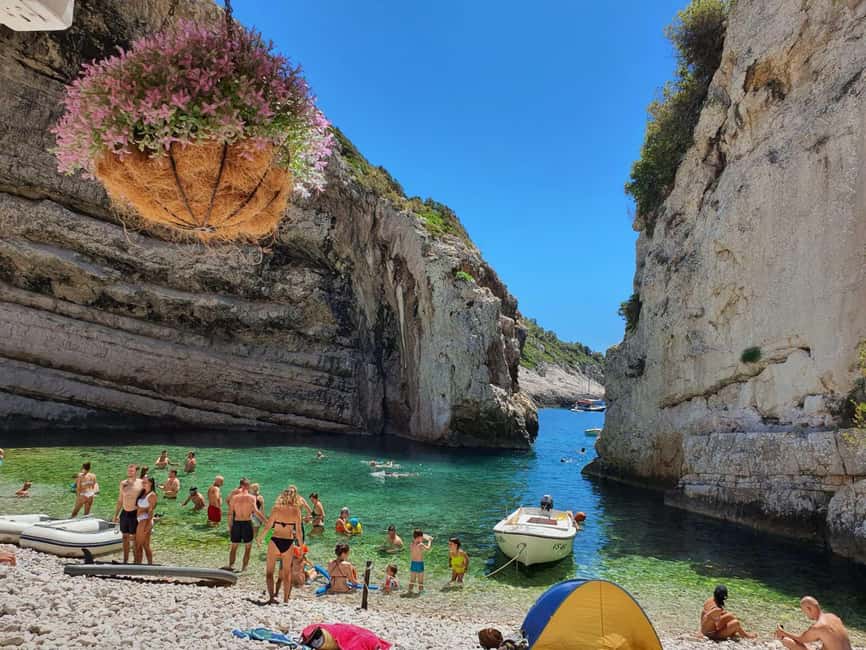 From Vis: Speedboat tour - Vis, Biševo & Blue Cave (shared) - Why this route works better than a simple Blue Cave outing