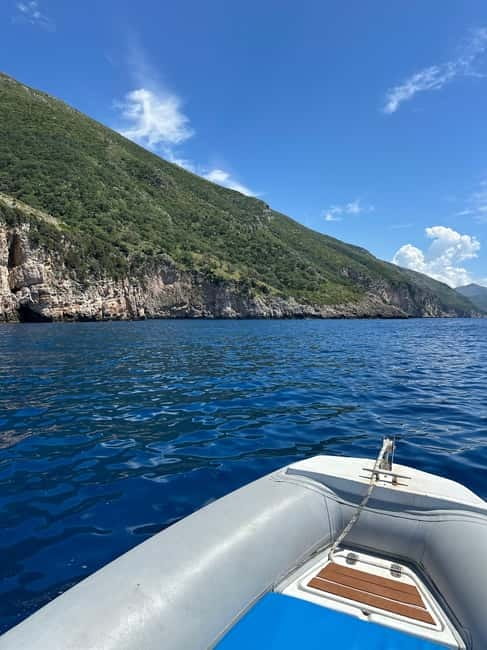 From Vlore: Haxhi Ali Cave&Karaburun Speedboat Tour - The 30-minute ride along the Riviera