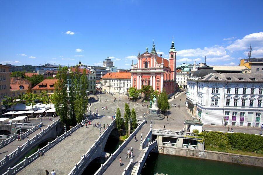 From Zagreb: Ljubljana, Postojna Cave & Predjama Castle Tour - Leaving Zagreb in a small, practical van