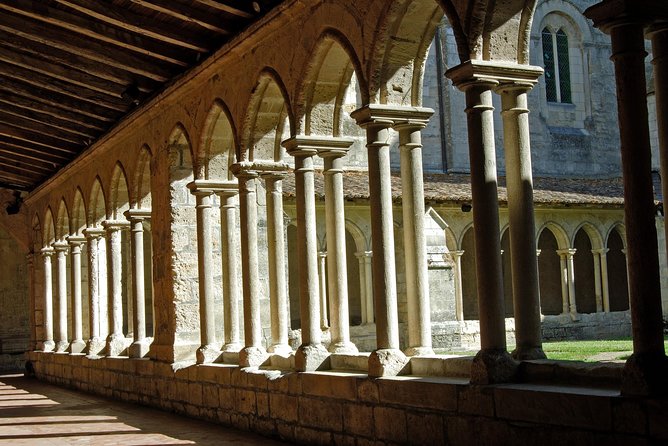 Full-day Saint-Emilion: Village, Undergrounds and Châteaux - Why Saint-Émilion makes a good Bordeaux day trip