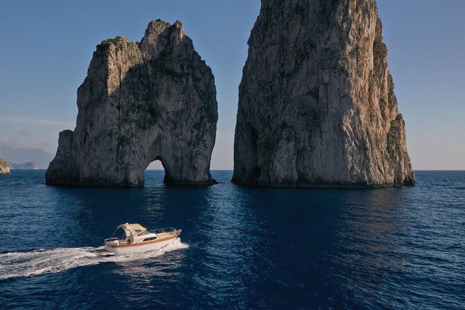 Futura Capri/Amalfi Private Boat Tour - Grottos' Visit - Cala del Rio and the Heart Grotto