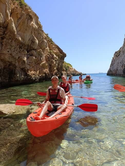 Gozo: 1 Hour Kayak plus +Cave Tour + Drop off Blue Lagoon - Blue Lagoon, with time to choose your own pace