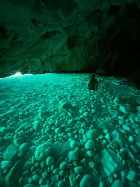 Grama Bay & Blue Cave: Snorkeling & Secret Beaches in Vlore - What the $1,176 private price really means