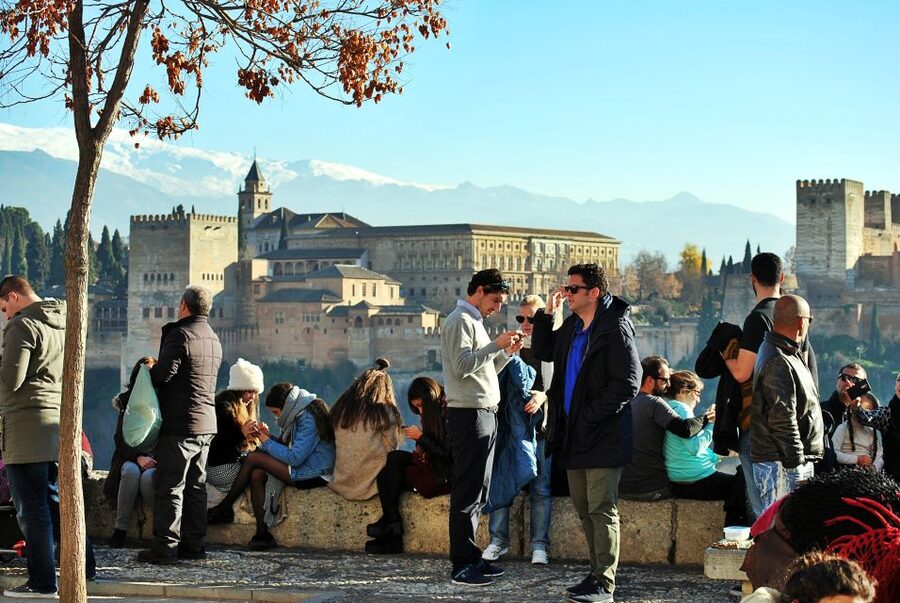 Granada: Albaicín, Sacromonte & Museum of Caves Walking Tour - Is $35 a fair price?