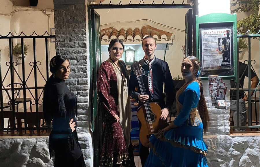 Granada: Flamenco Show in the Cave LA FARAONA - Key points to know before booking