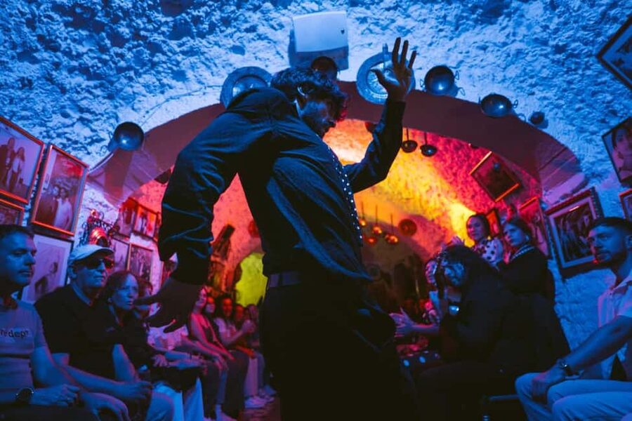 Granada: Los Amayas Cave Flamenco Show in Sacromonte - The sound of flamenco without a stage or PA system