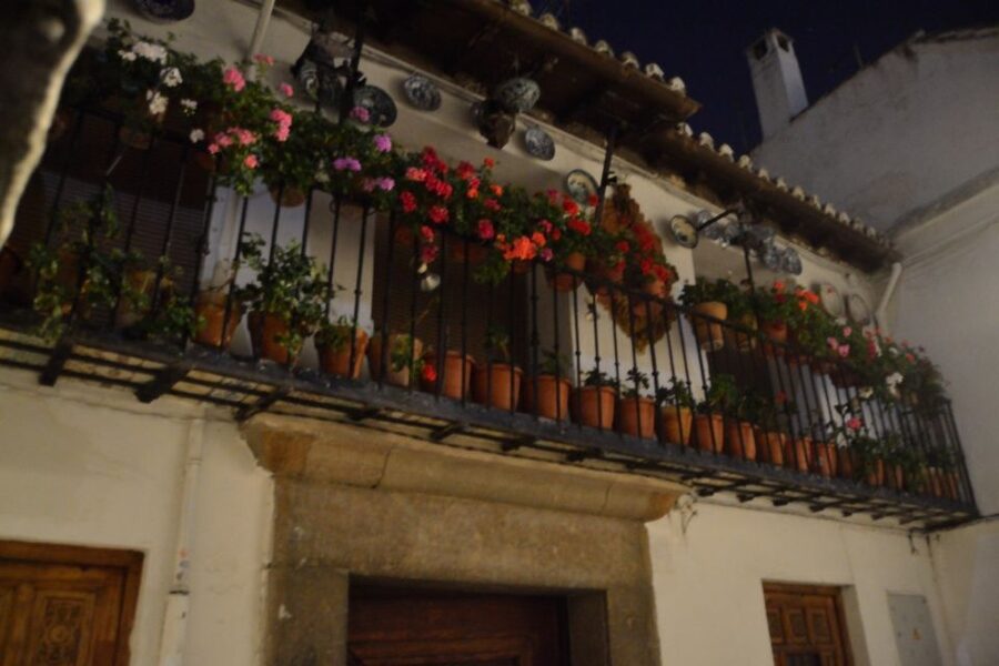 Granada: Sacromonte Caves Flamenco Show - Why Sacromonte is the right place for flamenco