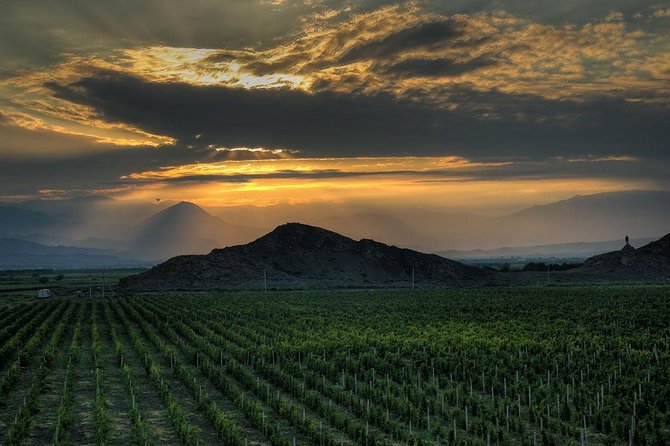 Group tour: Khor Virap, Noravank, Areni Winery and Cave - Transport, timing, and the large-group reality