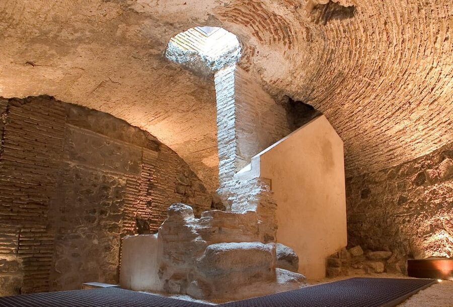 Guided Tour of Toledo Underground - Starting at Plaza de Zocodover