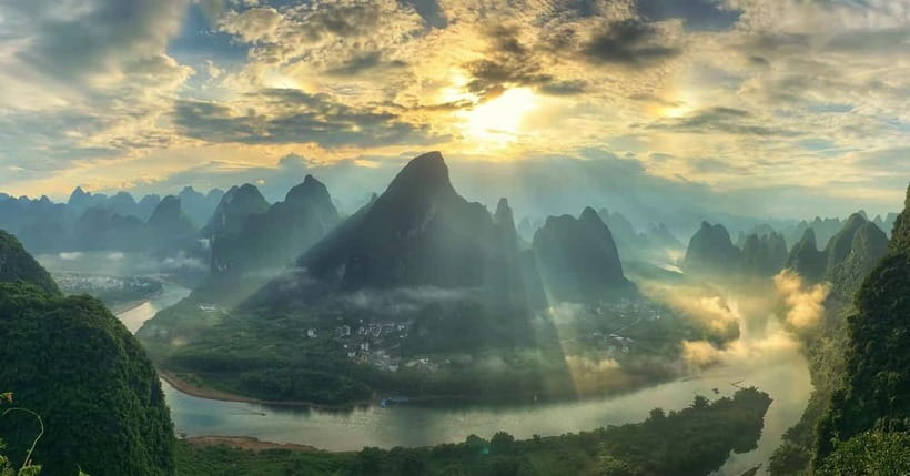 Guilin: 1-Day Cave, Xianggong Hill, Bamboo Boat & Show - Why this day works for a short Guilin stay
