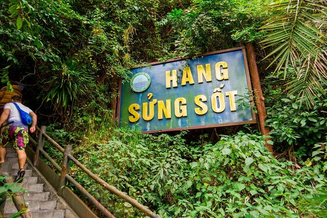 Ha Long Bay Cruise Day Tour - Cave, Kayaking, Swimming & Lunch - Hang Luon by kayak or bamboo boat