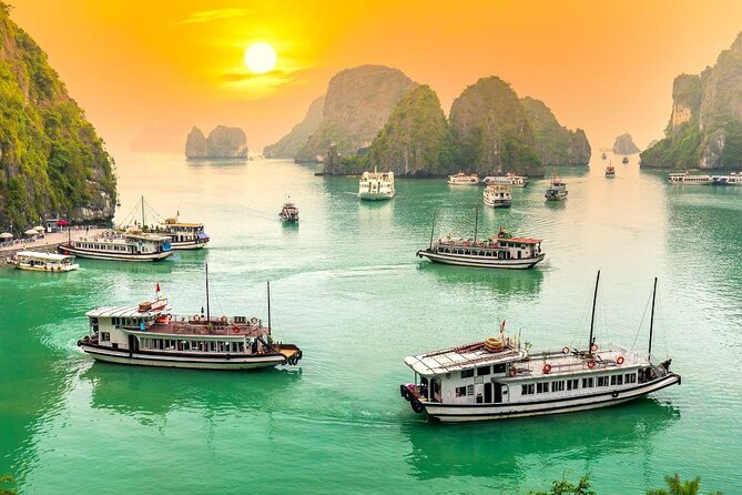 Halong Bay Day Tour By Diamond Era Cruise,Titop,Sung Sot & kayak - Key points before you book