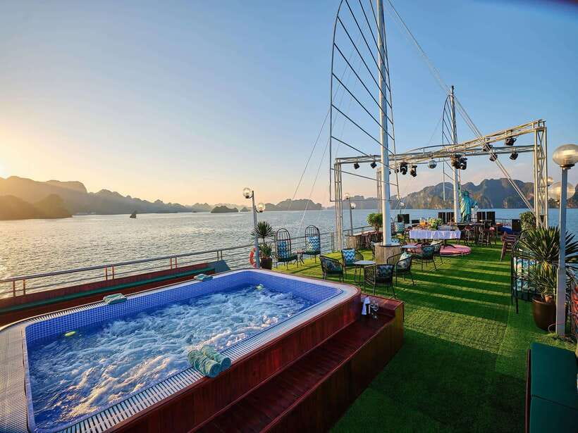 Halong Bay Luxury Cruise: Kayak&Swim,Cave, Party BEST SELLER - Booking flexibility and meeting details