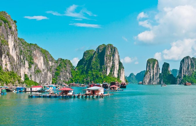 Halong Pandora 5 Star Cruise 2D1N-All Inclusive, cave, transfer - A fast route from Hanoi to the limestone islands