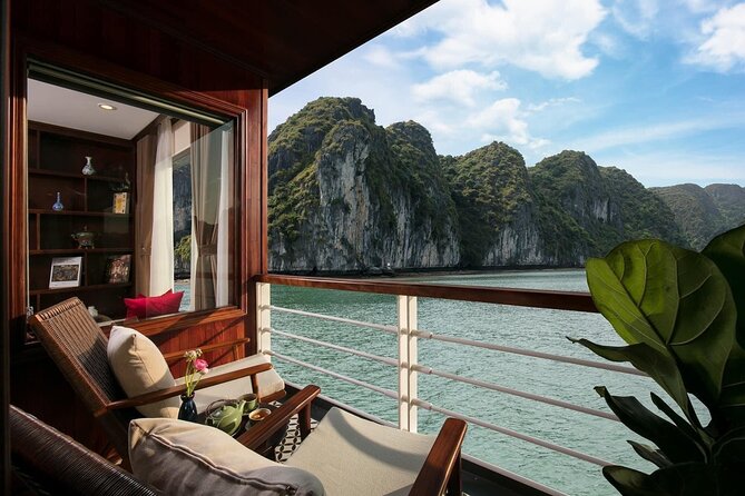 Halong Pandora 5 Star Cruise 2D1N-All Inclusive, cave, transfer - Kayaking, caves, and the busy afternoon program