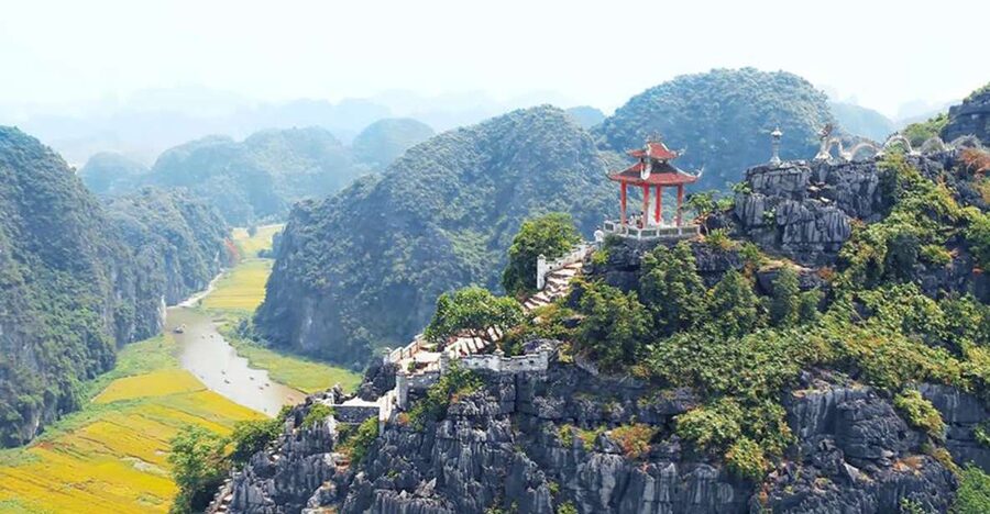 Hanoi: Hoa Lu, Trang An Caves & Mua Cave Day Trip and Lunch - Key points to know before booking