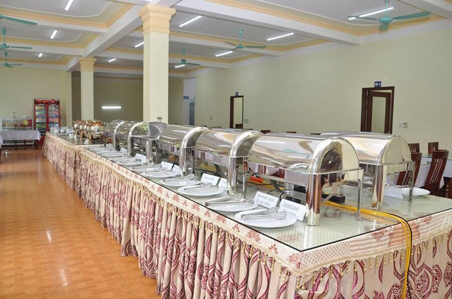 Hanoi: Hoa Lu, Trang An Caves & Mua Cave Day Trip and Lunch - Hoa Lu and the temples of Vietnam’s 10th-century capital