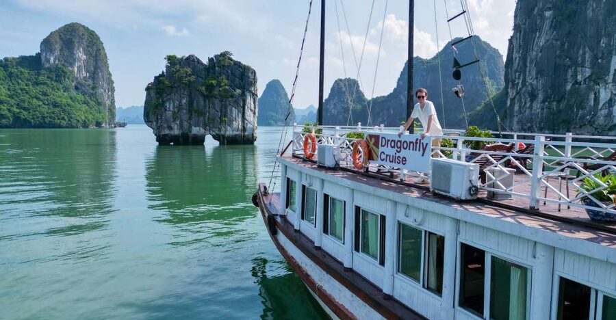Hanoi: Islands & Caves Ha Long Cruise with Lunch & Kayaking - Boarding at Tuan Chau International Island