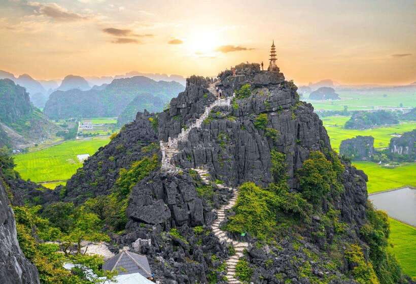 Hanoi: Ninh Binh- Hoa Lu - Trang An - Mua Cave - Best Seller - Key points to know before booking