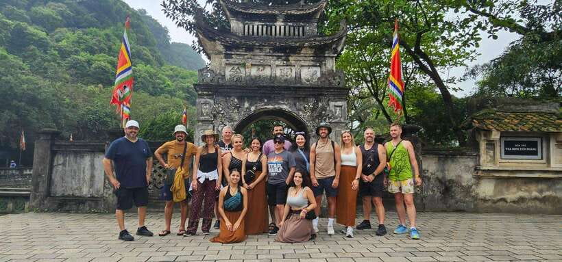Hanoi: Ninh Binh, Hoa Lu, Trang An & Mua Cave Day Trip - Practical tips for a smoother day