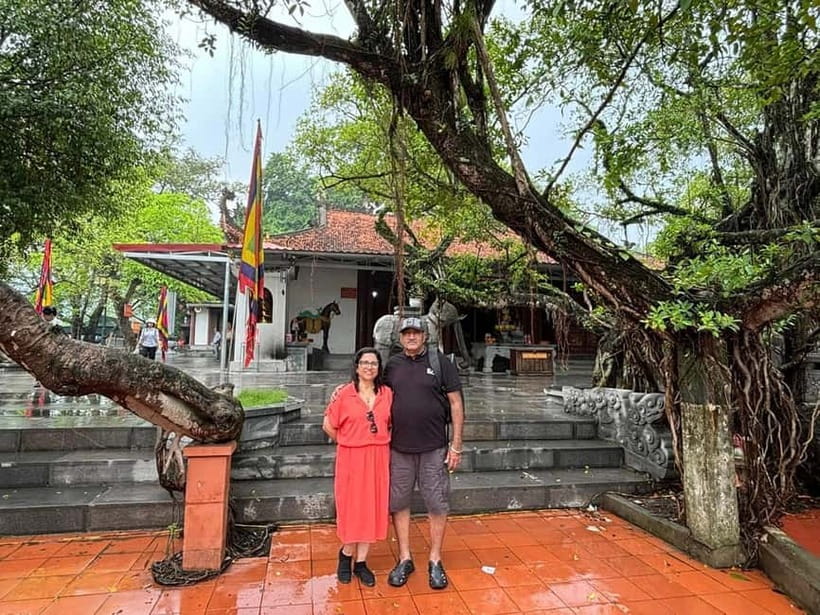 Hanoi: Perfume Pagoda Day Tour with Boat Ride & Cave Visit - A traditional boat on Yen Stream
