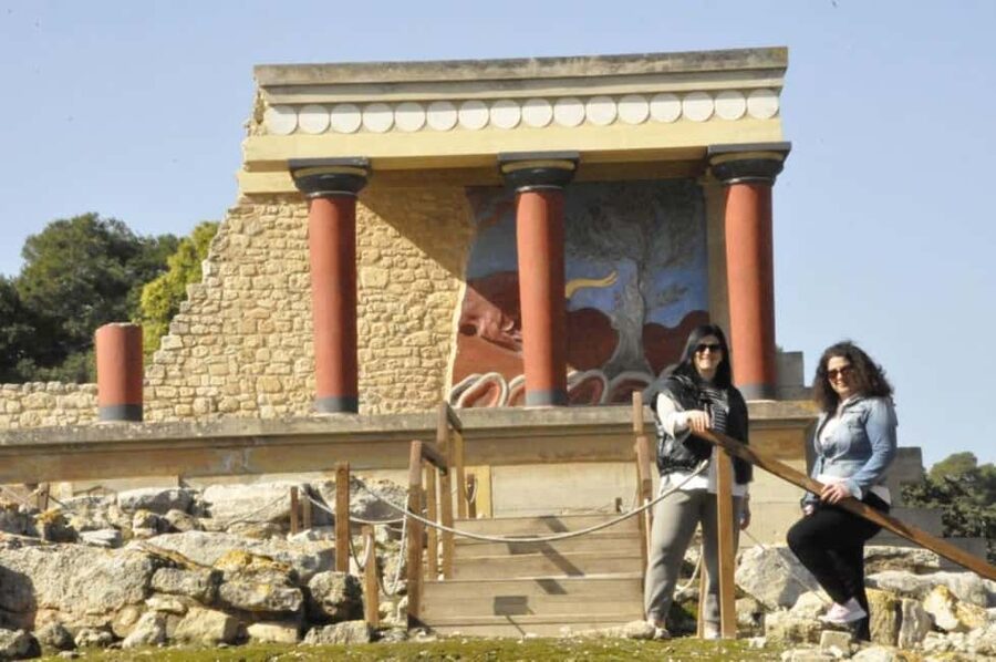 Heraklion: Zeus Cave & Knossos History, Villages & Olive Oil - Key points at a glance