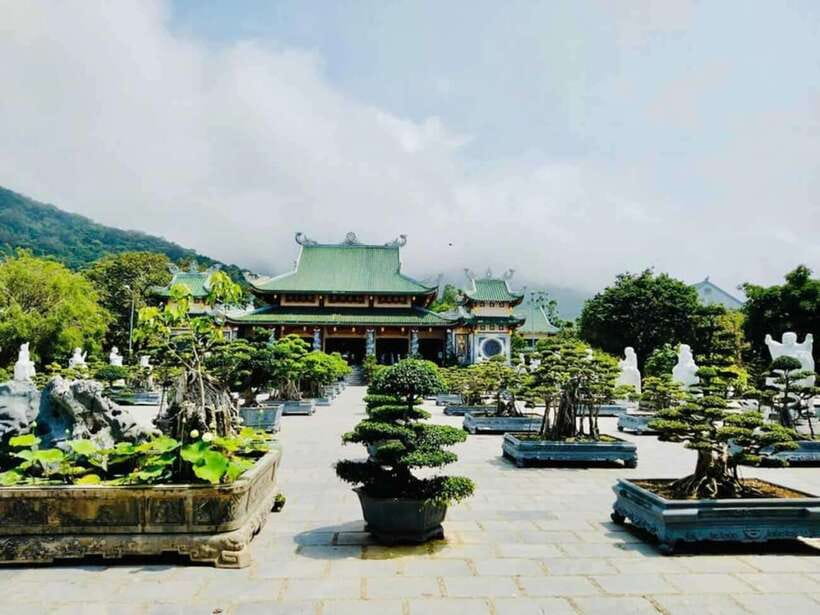 Hoi An: Marble Mountain, Am Phu Cave and Monkey Mountain - Morning or afternoon: which version suits you?