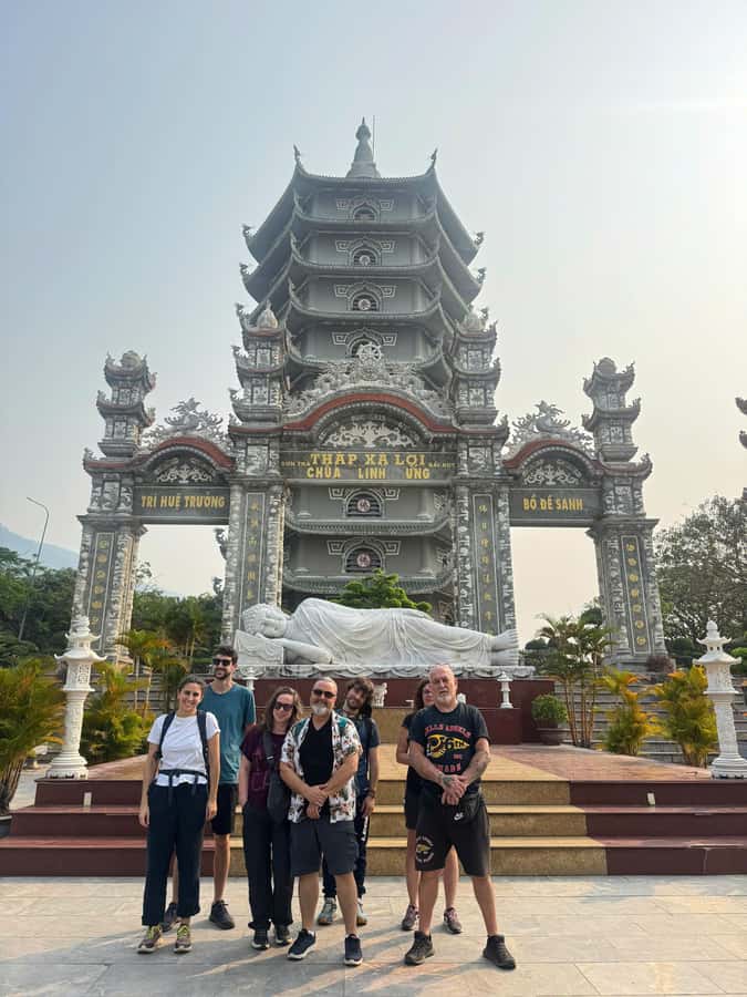 Hoi An: Marble Mountains, Lady Buddha and Am Phu Cave Tour - What the guides add to the experience