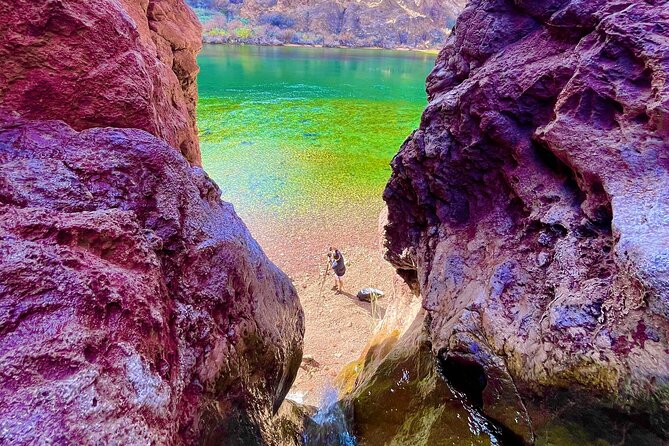 Hoover Dam Kayaking Trip, 6 Hot Springs, 6 Caves, 4 Waterfalls - Why the Hoover Dam launch changes the day