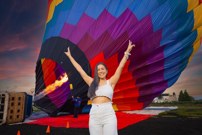 Hot Air Balloon Flight with Breakfast Cave and Pyramids Tour - The very early pickup from Mexico City