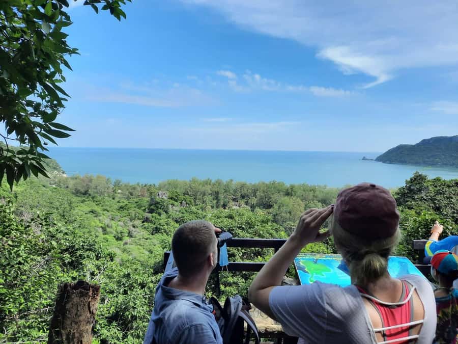Hua Hin: Sam Roi Yod and Praya Nakhon Cave Group Tour - Why Praya Nakhon Cave is worth the effort