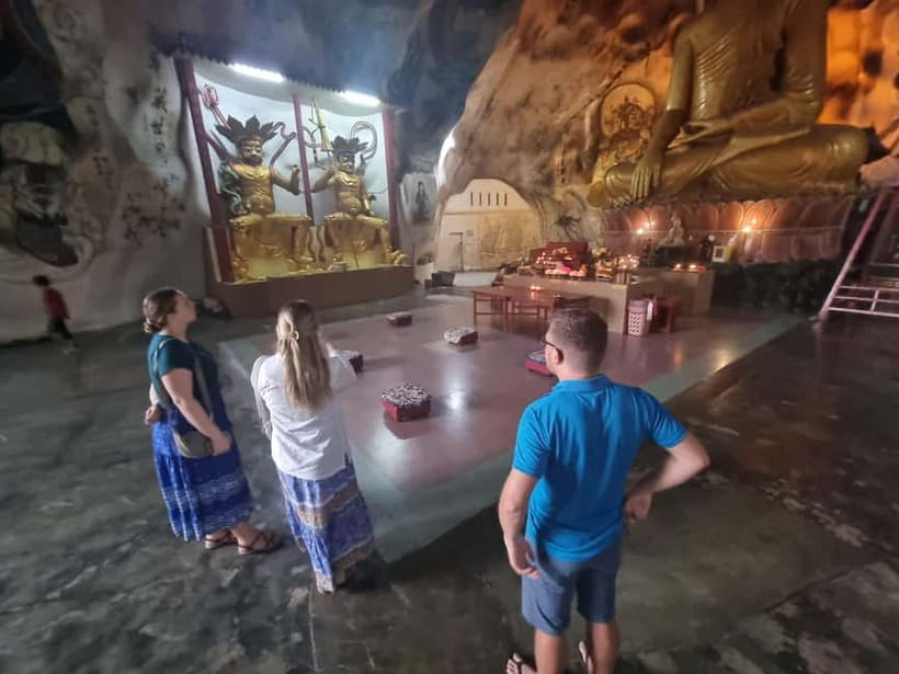 Ipoh Cave Temples Tours - Three Ipoh cave temples, three very different moods